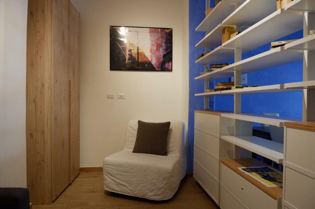 The Blue Strawberry House In San Giovanni Roma — Photos 2
